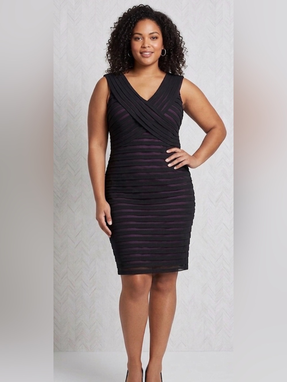 NWOT Adrianna Papell Black Pleated Mesh Surplice Sheath Dress Cocktail Glam
